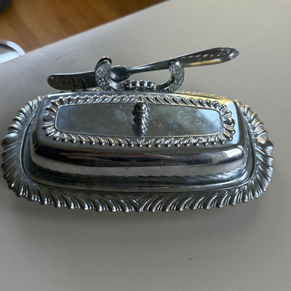 Irvinware Chrome Butter Dish with Spreader vintage 1970s like new